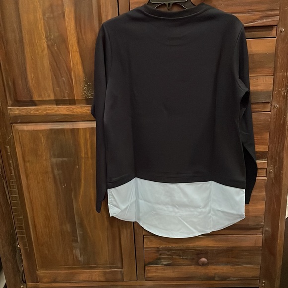 Athleta Gallery Top 2.0 - Picture 6 of 9